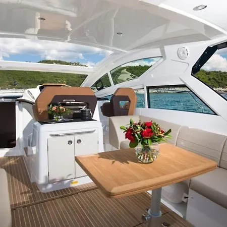 Cruise And On Board A Motor Yacht Slano